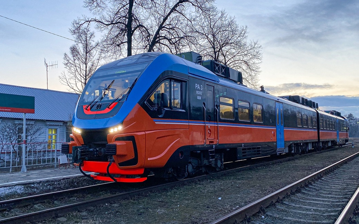 Рельсовый автобус РА-3 на станции Озёры